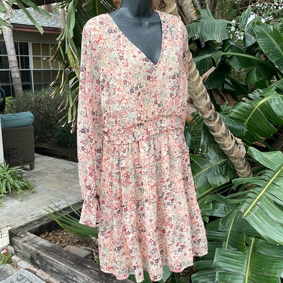 Torrid floral ruffled tiered dress - Picture 3 of 7